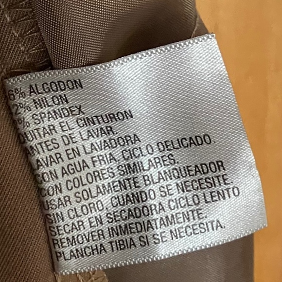 Modern Fit Straight Leg Taupe Cropped Pants Sz 4 - Picture 6 of 8